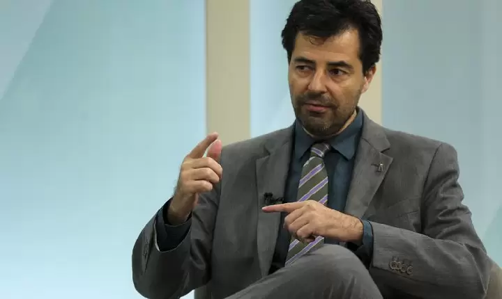 Bento Albuquerque deixa Minas e Energia e Sachsida é o novo ministro