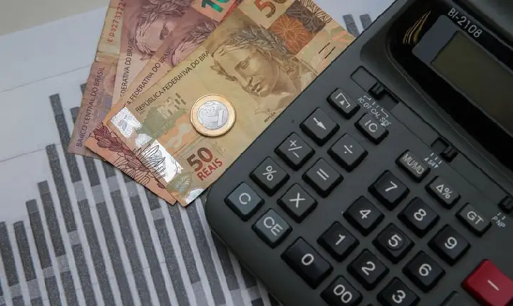 Brasil volta a ter mais de 65 milhões de inadimplentes
