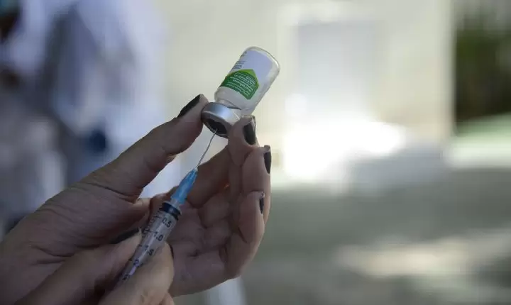 Campanha de vacinação contra gripe e sarampo tem dia D neste sábado