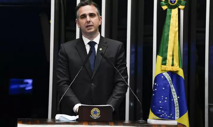 Com empate inédito, votação de PL de aumento de gastos é adiada