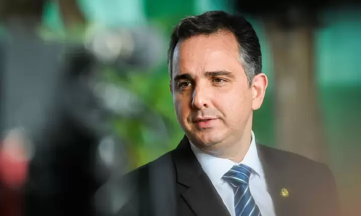 Com viagem de Bolsonaro, Pacheco assume Presidência da República