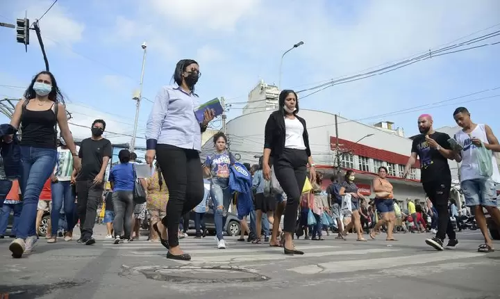 Covid-19: Brasil registra 8,4 mil novos casos e 66 mortes
