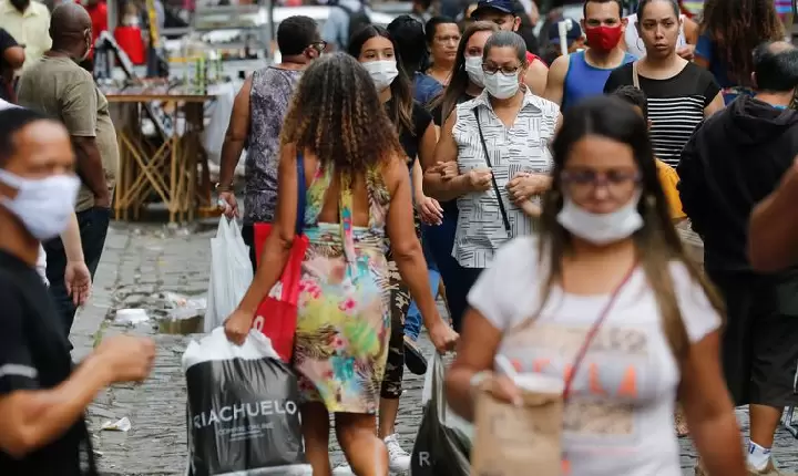 Covid-19: Brasil tem 30,1 milhões de casos e 661,1 mil mortes