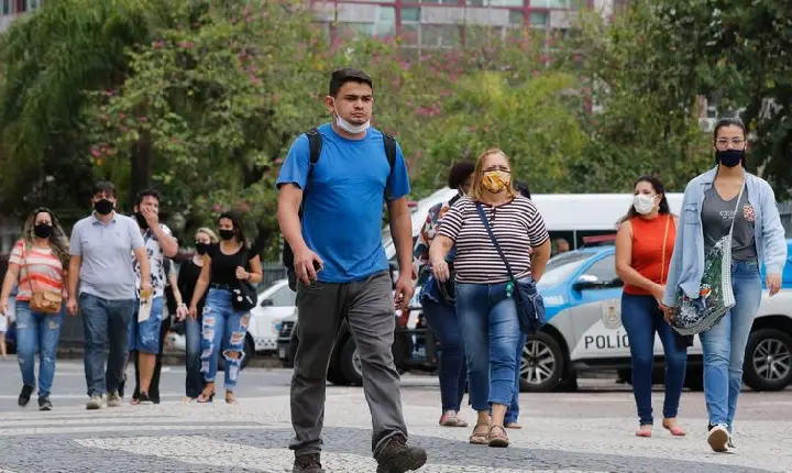 Covid-19: país tem 30 mil casos e 285 mortes registrados em 24 horas