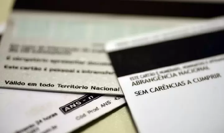 Doze planos de saúde têm comercialização suspensa a partir de hoje