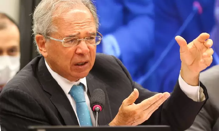Governo pode usar excesso de arrecadação para corrigir tabela do IR