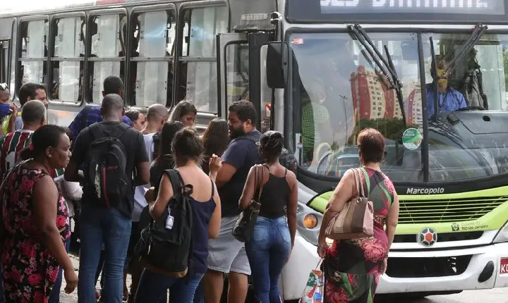 IPC-S fecha março com inflação de 1,35%, diz FGV
