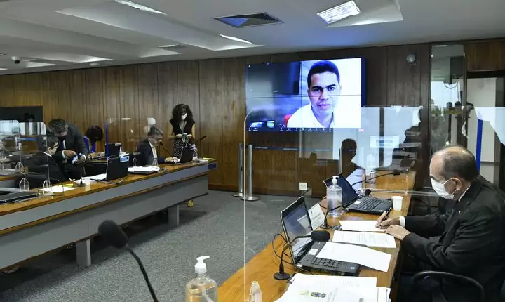 Prefeitos confirmam pedidos de propina em troca de verbas do MEC