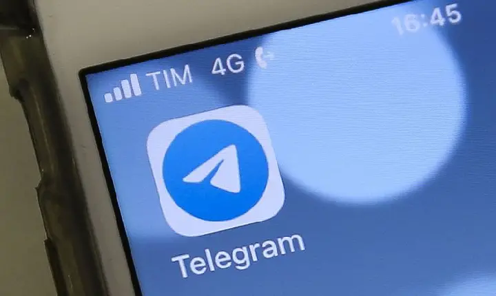 Presidente do TSE propõe reunião nesta semana e acordo com Telegram