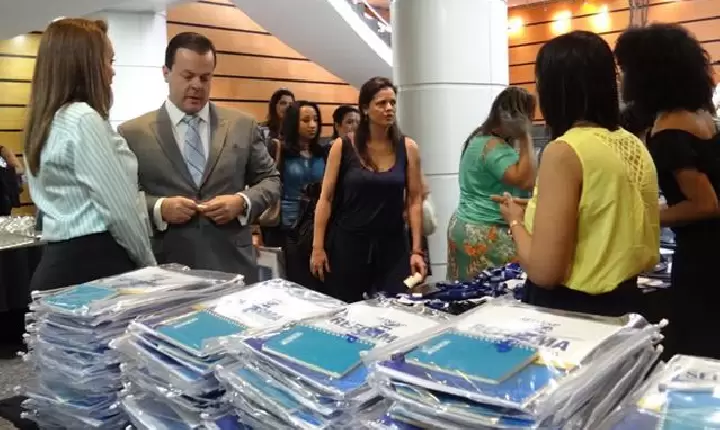SEINESP prepara empresas de Internet para a aplicação da reforma trabalhista