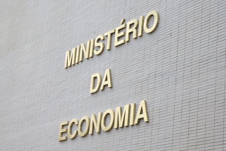Governo Central tem déficit primário de R$ 6,3 bi em março