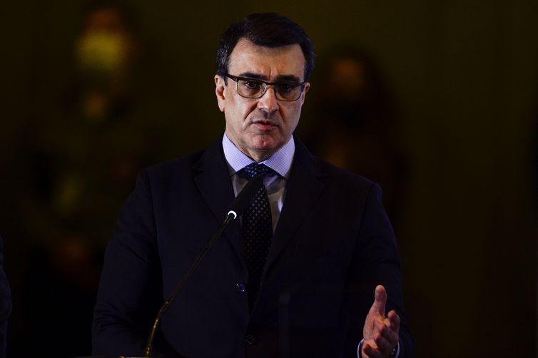 Ministro diz que agressão da Rússia à Ucrânia é inadmissível