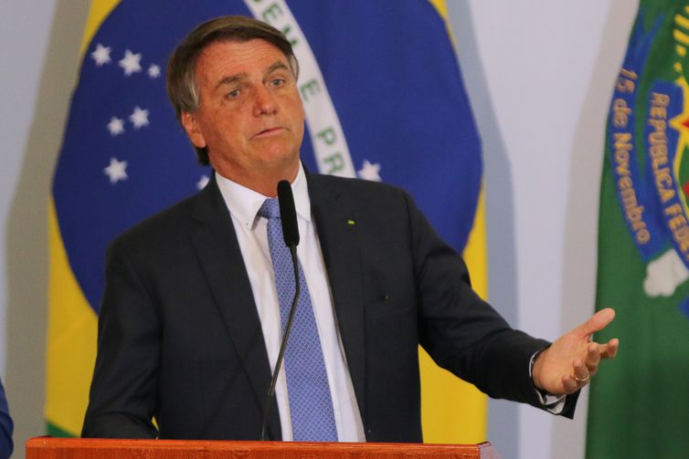 Presidente diz ter pedido apoio para conter embargo a fertilizantes