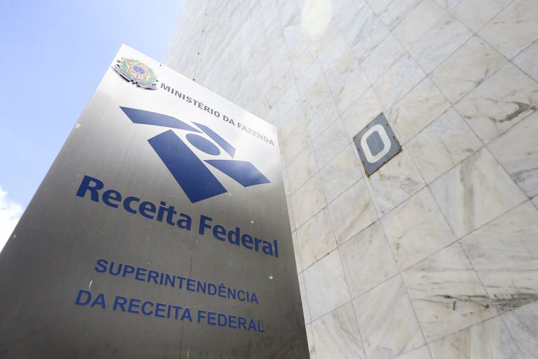 Receita abre prazo de adesão a parcelamento especial do Simples