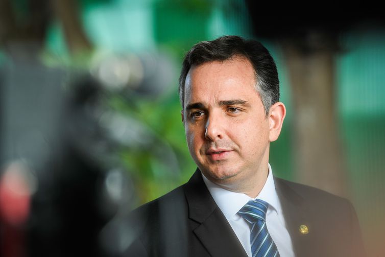 Com viagem de Bolsonaro, Pacheco assume Presidência da República