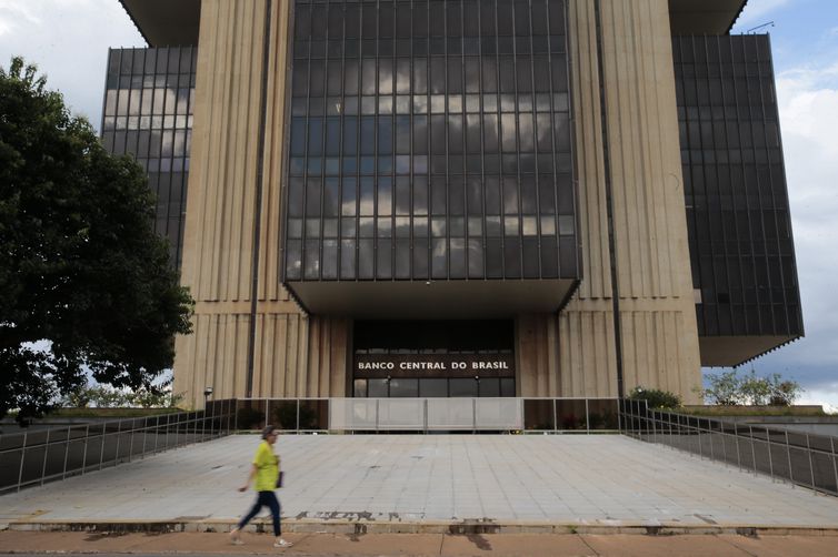 Inflação projetada pelo mercado para 2022 sobre pela 16ª semana